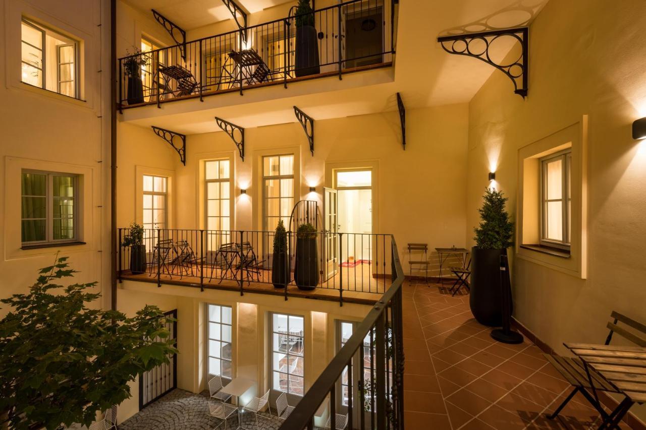 Old Royal Post Boutique Hotel & Premium Suites Praga Exterior foto