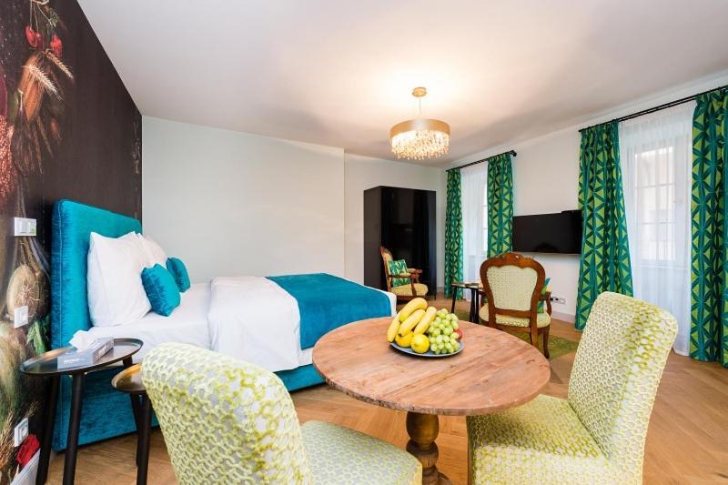Old Royal Post Boutique Hotel & Premium Suites Praga Exterior foto