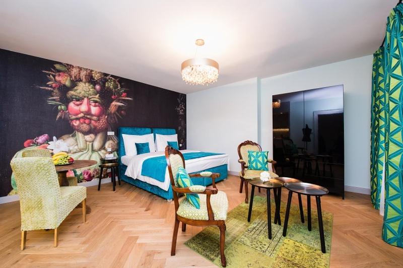 Old Royal Post Boutique Hotel & Premium Suites Praga Exterior foto