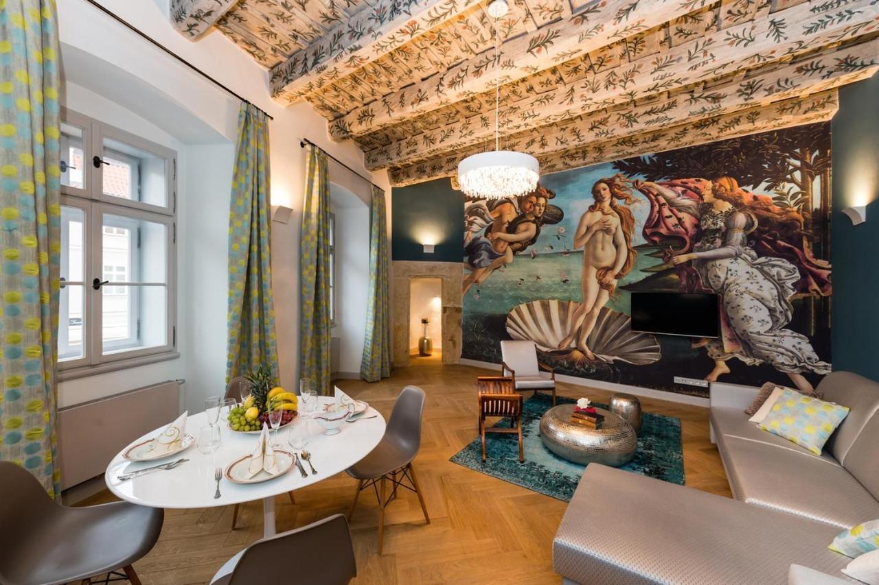 Old Royal Post Boutique Hotel & Premium Suites Praga Exterior foto